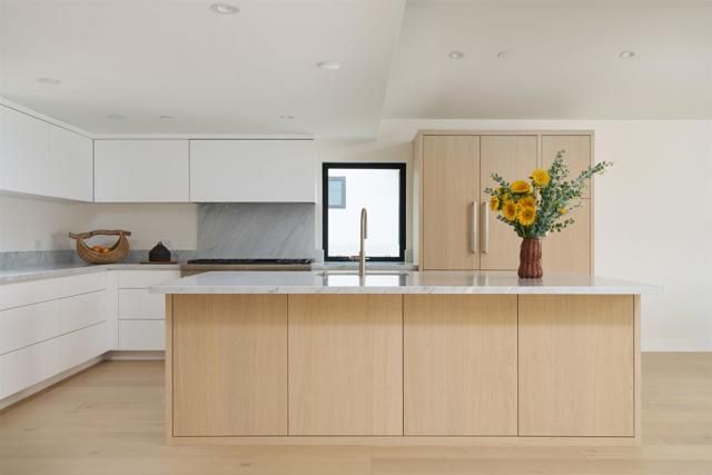 2052 Montgomery Avenue, Cardiff By The Sea (encinitas), CA 92007