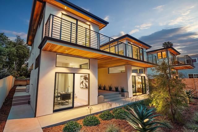 2052 Montgomery Avenue, Cardiff By The Sea (encinitas), CA 92007