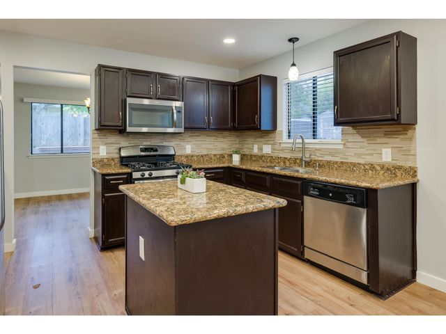 2505 Wood Chase TRL, Austin, TX 78728