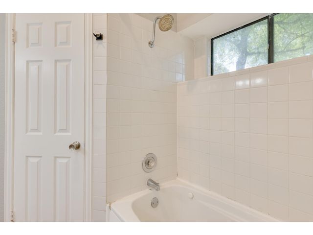 2505 Wood Chase TRL, Austin, TX 78728