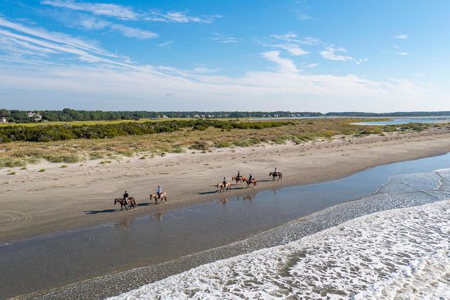 2764 Hidden Oak Drive, Seabrook Island, SC 29455