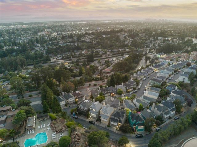 4431 Terrabella Way, Oakland, CA 94619