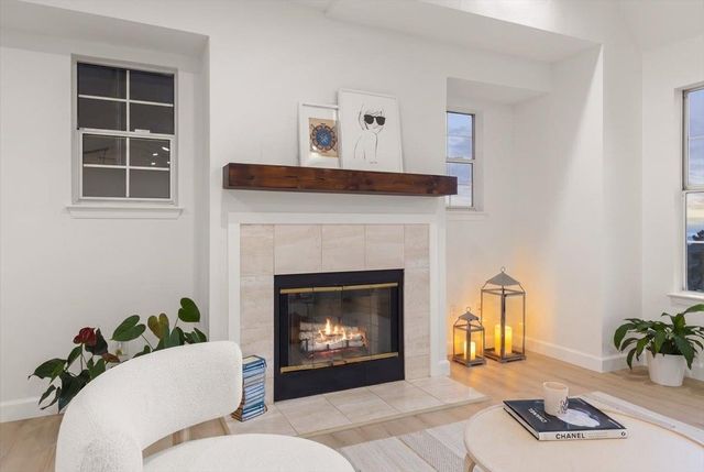 4431 Terrabella Way, Oakland, CA 94619