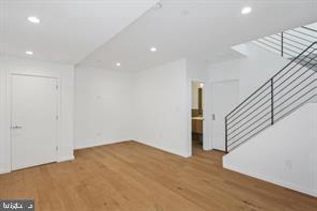 1331 S BANCROFT ST, Philadelphia, PA 19146