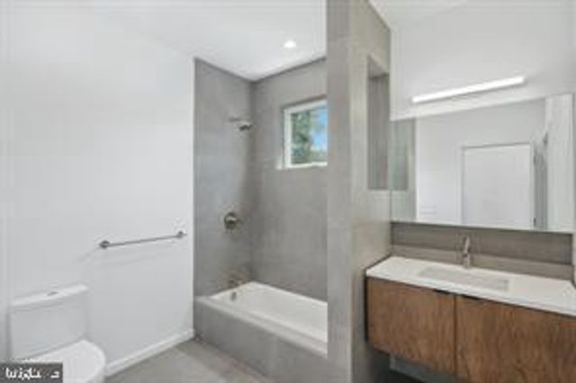 1331 S BANCROFT ST, Philadelphia, PA 19146