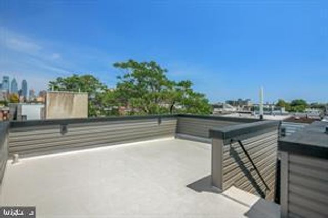 1331 S BANCROFT ST, Philadelphia, PA 19146