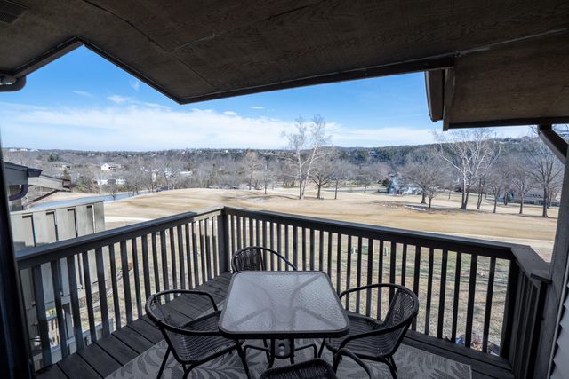 158 Troon Drive 23, Branson, MO 65616