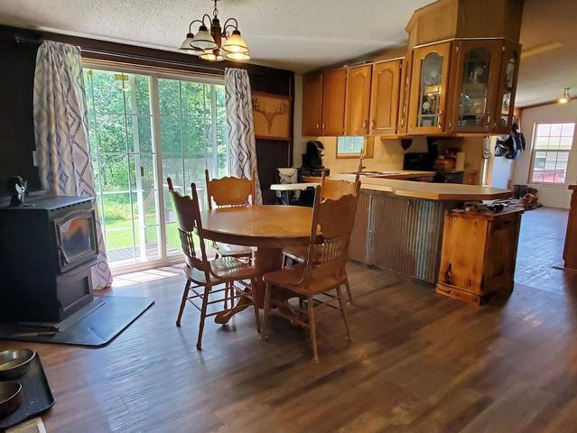 W8297 COUNTY RD I, Clintonville, WI 54929