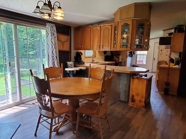 W8297 COUNTY RD I, Clintonville, WI 54929