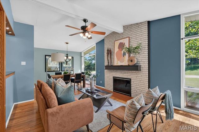 15 Bal Harbour Drive, St Louis, MO 63146