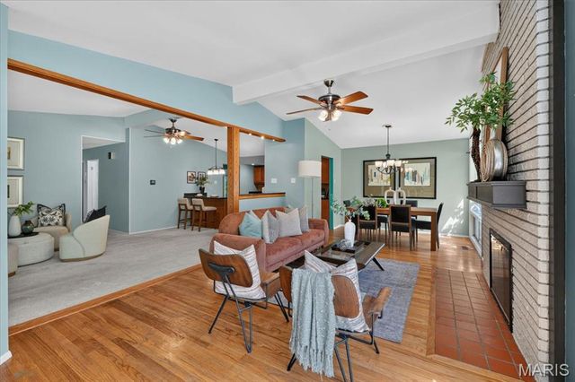 15 Bal Harbour Drive, St Louis, MO 63146
