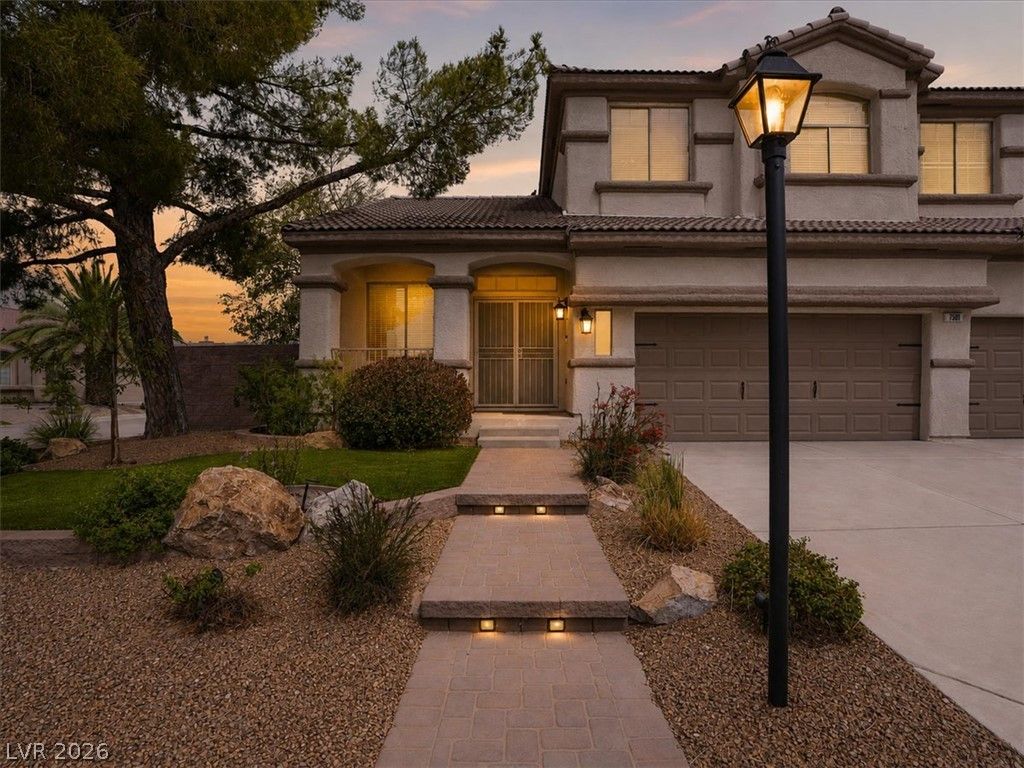 7501 Trickling Wash Drive, Las Vegas, NV 89131 — photo 2