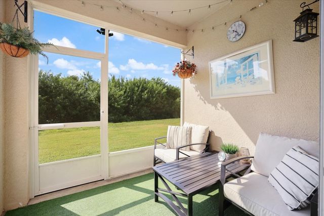 11814 SKY ACRES TERRACE, Bradenton, FL 34211