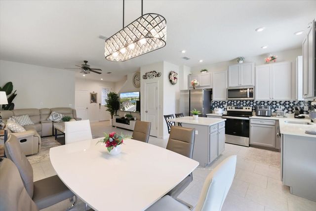 11814 SKY ACRES TERRACE, Bradenton, FL 34211