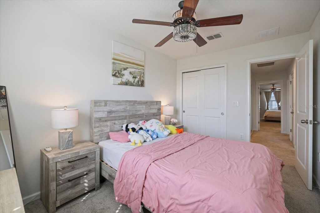 Image 18 of property listing at 11814 SKY ACRES TERRACE, Bradenton, FL 34211