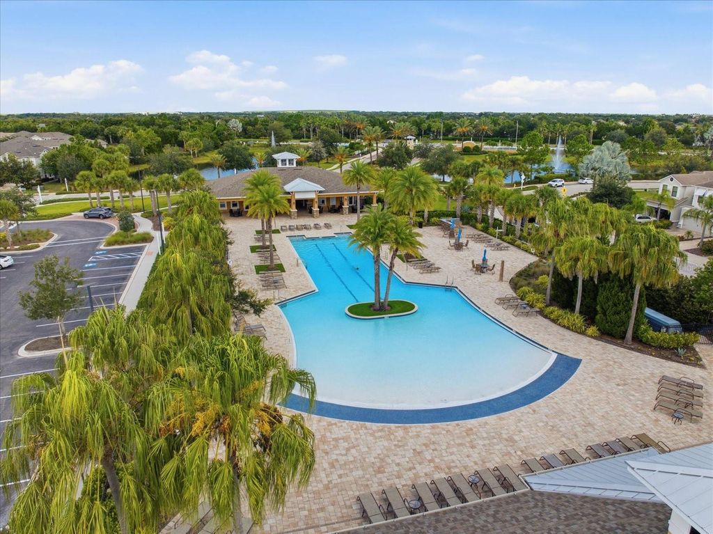 Image 31 of property listing at 11814 SKY ACRES TERRACE, Bradenton, FL 34211