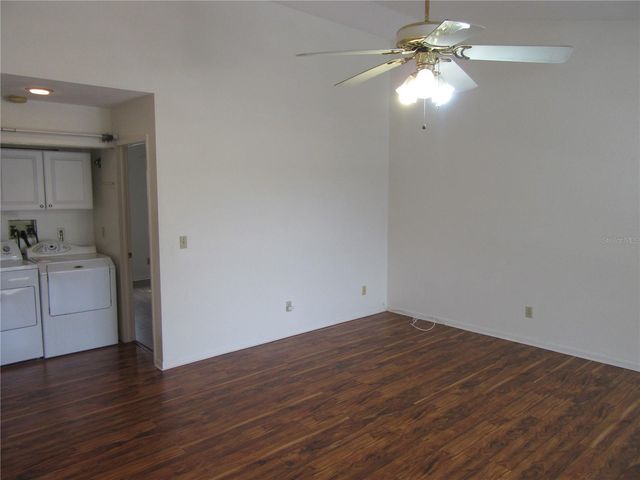 8423 SEMINOLE BOULEVARD 202, Seminole, FL 33772