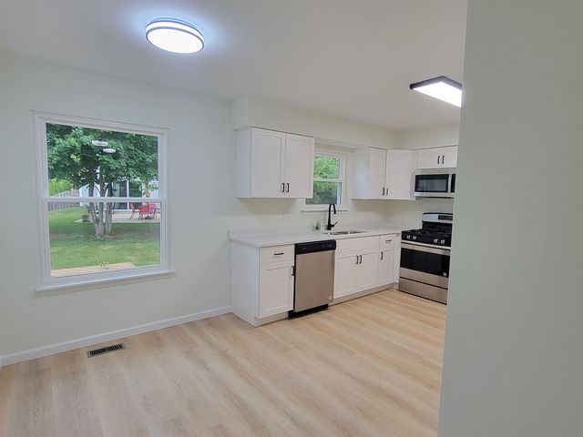 342 Country Lane, Algonquin, IL 60102