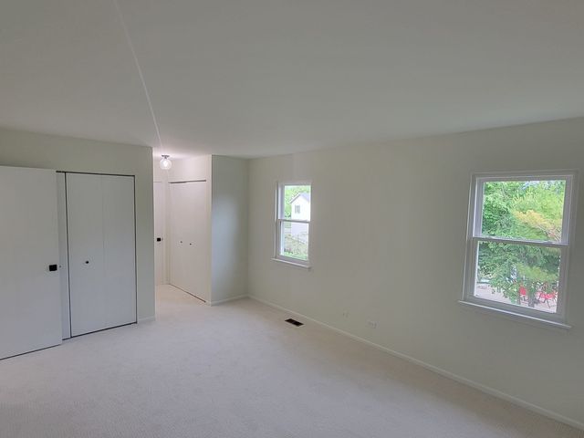342 Country Lane, Algonquin, IL 60102