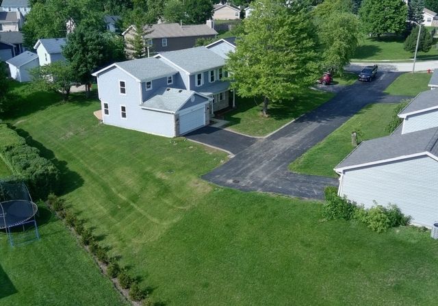 342 Country Lane, Algonquin, IL 60102