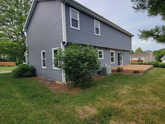 342 Country Lane, Algonquin, IL 60102