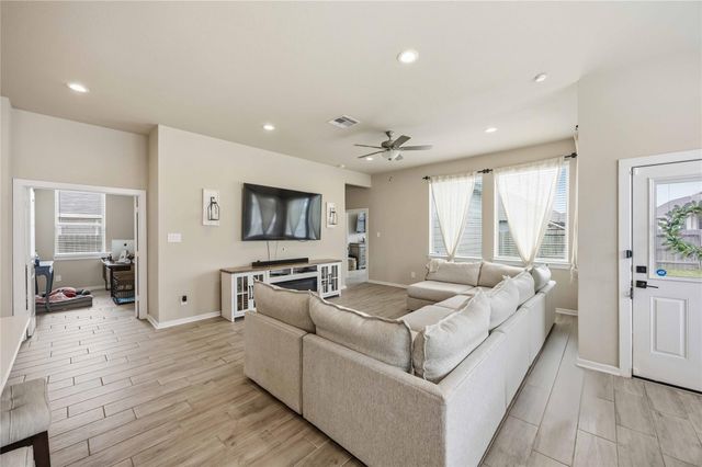 4606 Seabourne Landing Drive, Rosenberg, TX 77469