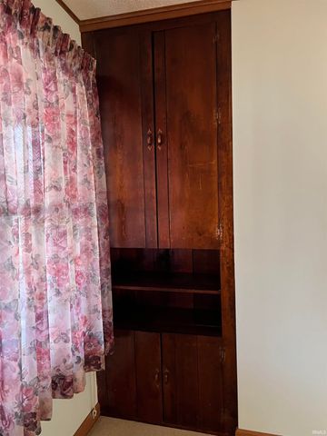 115 N Maple Avenue, Warsaw, IN 46580