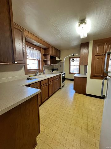 115 N Maple Avenue, Warsaw, IN 46580