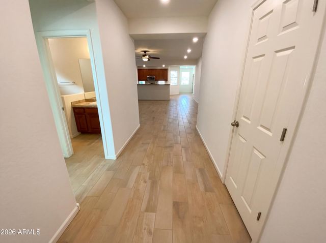 10788 W BRONCO Trail, Peoria, AZ 85383