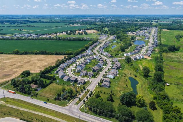 362 Oakmont Drive, Commercial Point, OH 43116