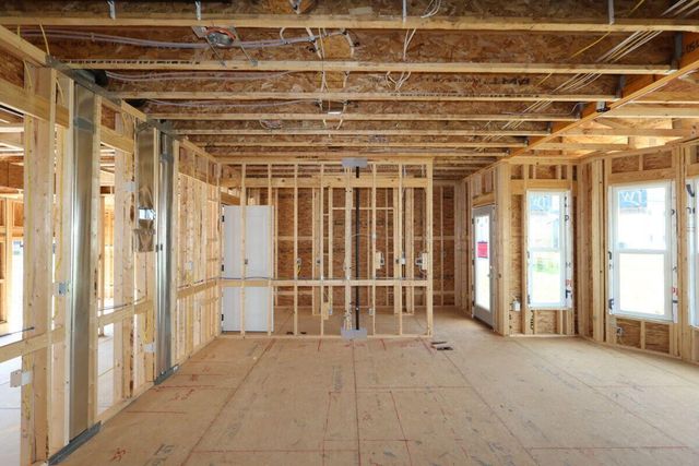 362 Oakmont Drive, Commercial Point, OH 43116
