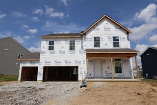 362 Oakmont Drive, Commercial Point, OH 43116