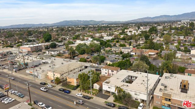 13623 Vanowen Street, Van Nuys, CA 91405