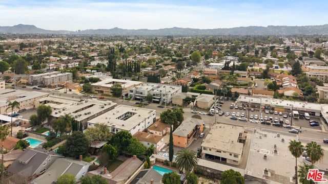 13623 Vanowen Street, Van Nuys, CA 91405