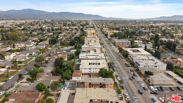 13623 Vanowen Street, Van Nuys, CA 91405