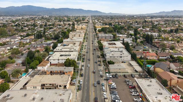 13623 Vanowen Street, Van Nuys, CA 91405