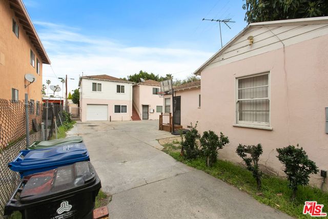 13623 Vanowen Street, Van Nuys, CA 91405