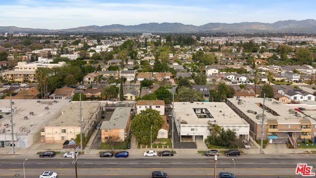 13623 Vanowen Street, Van Nuys, CA 91405