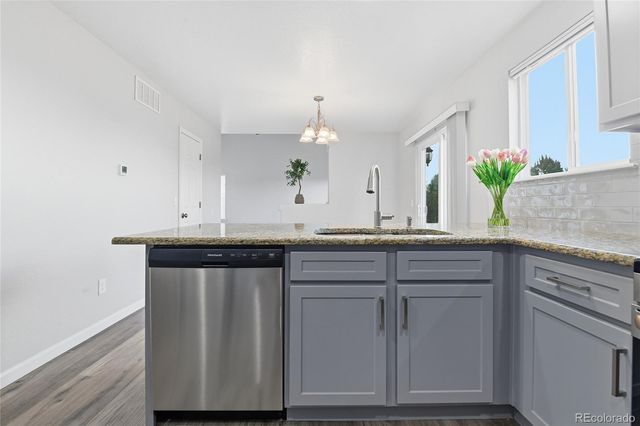 6011 S Zante Circle, Aurora, CO 80015