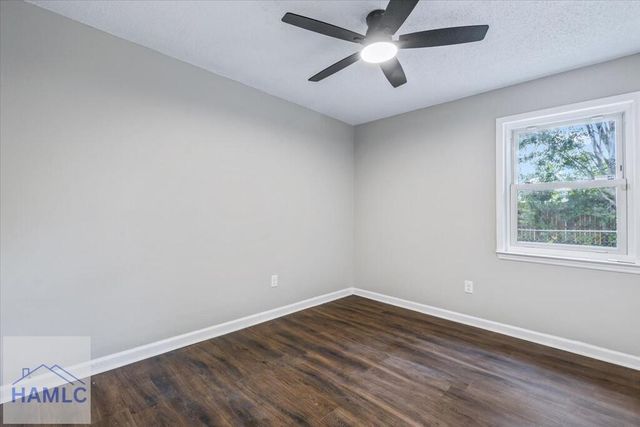 1016 Farr Court, Hinesville, GA 31313