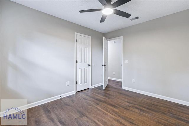 1016 Farr Court, Hinesville, GA 31313
