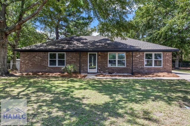 1016 Farr Court, Hinesville, GA 31313