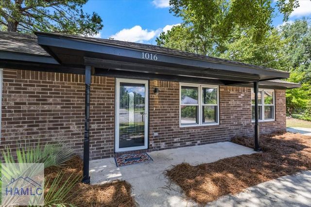 1016 Farr Court, Hinesville, GA 31313