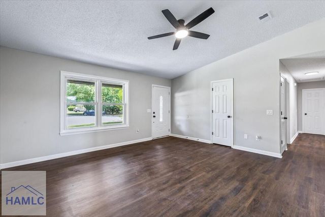 1016 Farr Court, Hinesville, GA 31313