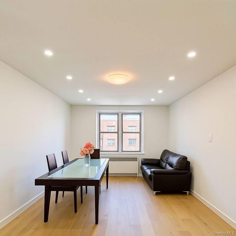 65-70 Booth Street 5E, Rego Park, NY 11374