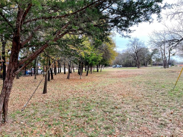 3101 Collins Road, Burleson, TX 76028