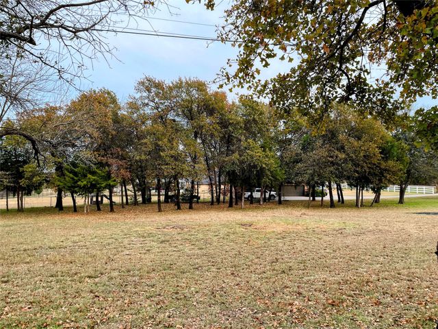 3101 Collins Road, Burleson, TX 76028