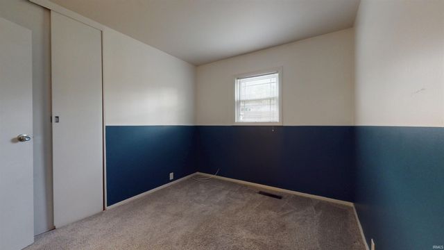 4315 Chadwick Road, Evansville, IN 47710