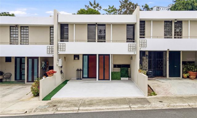 33 ZUANIA STREET, Guaynabo, PR 00966