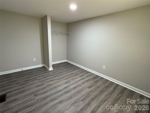 1332 Poplar Glen Drive, Kannapolis, NC 28083